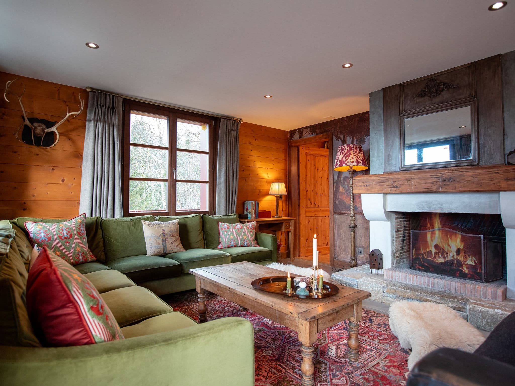 Property gallery — 3