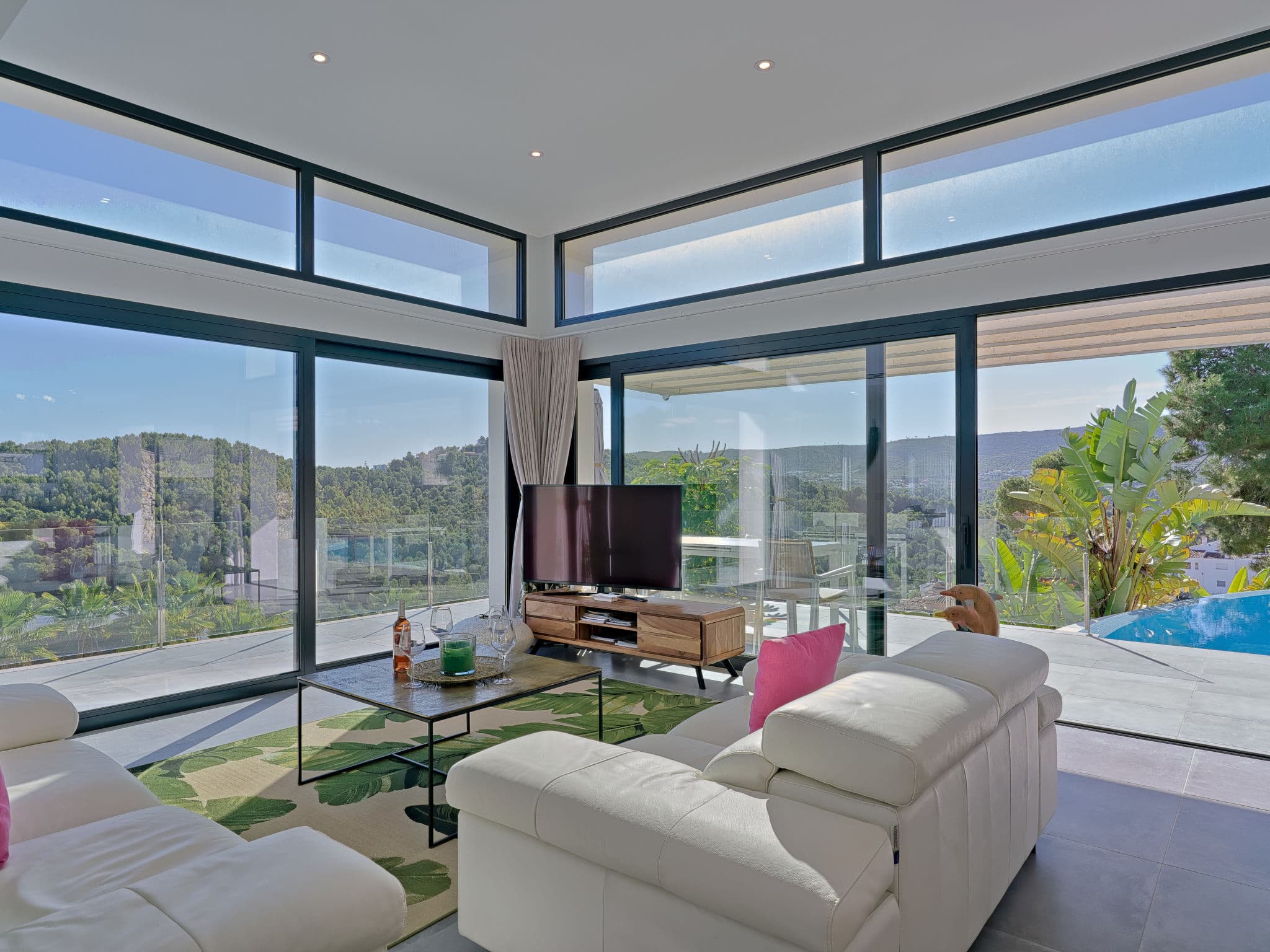 Property gallery — 5
