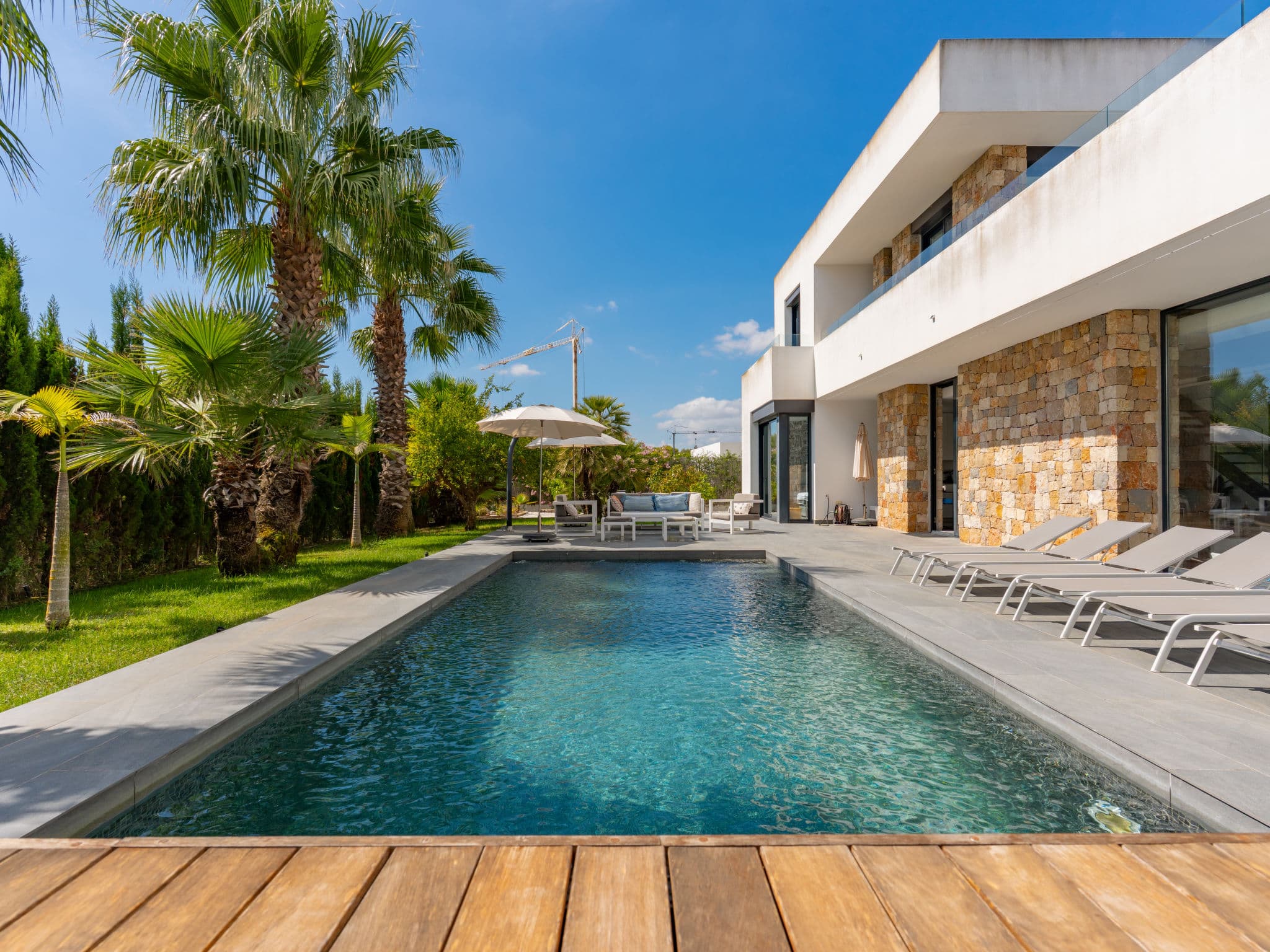 Property gallery — 1