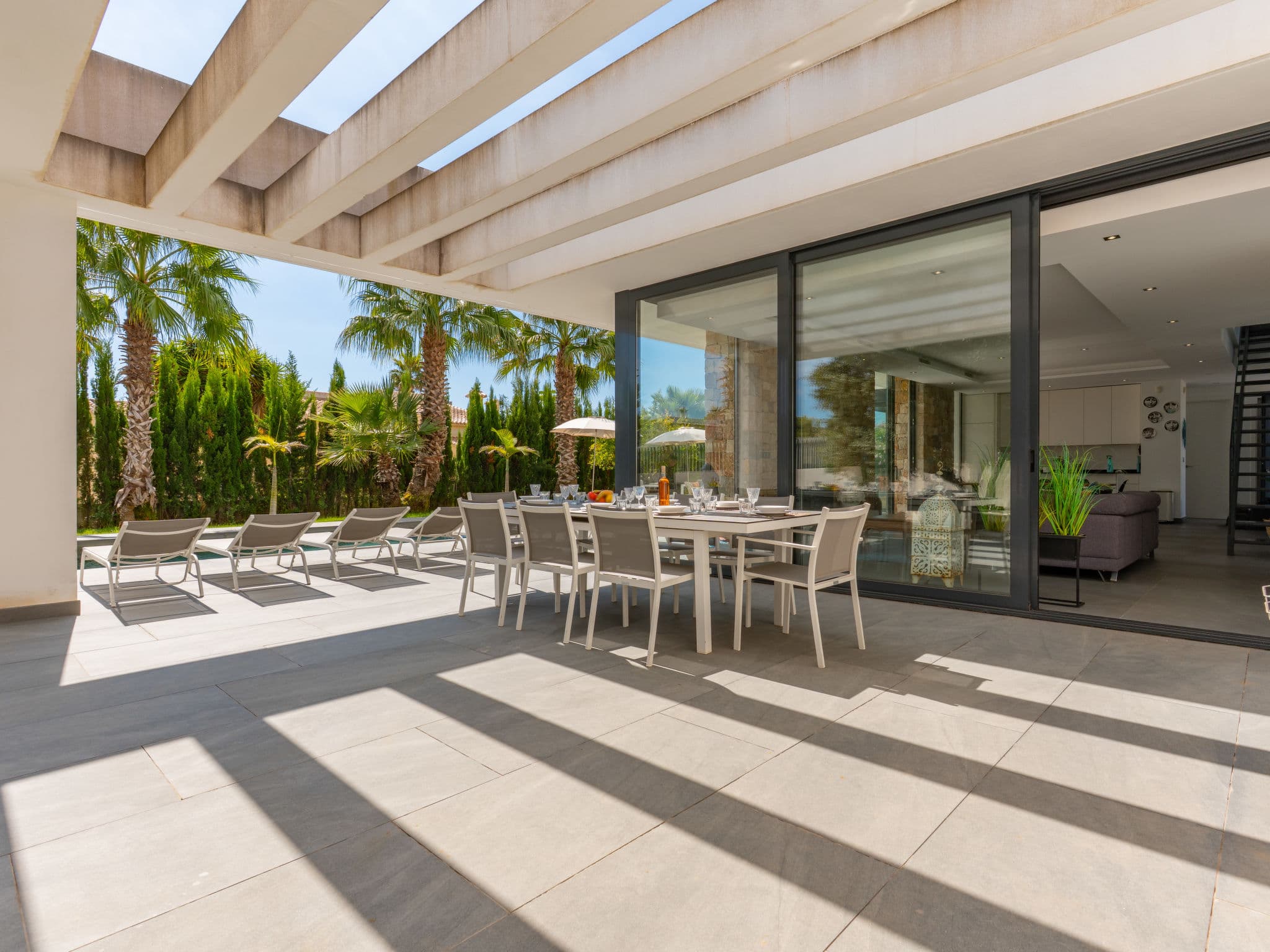 Property gallery — 3