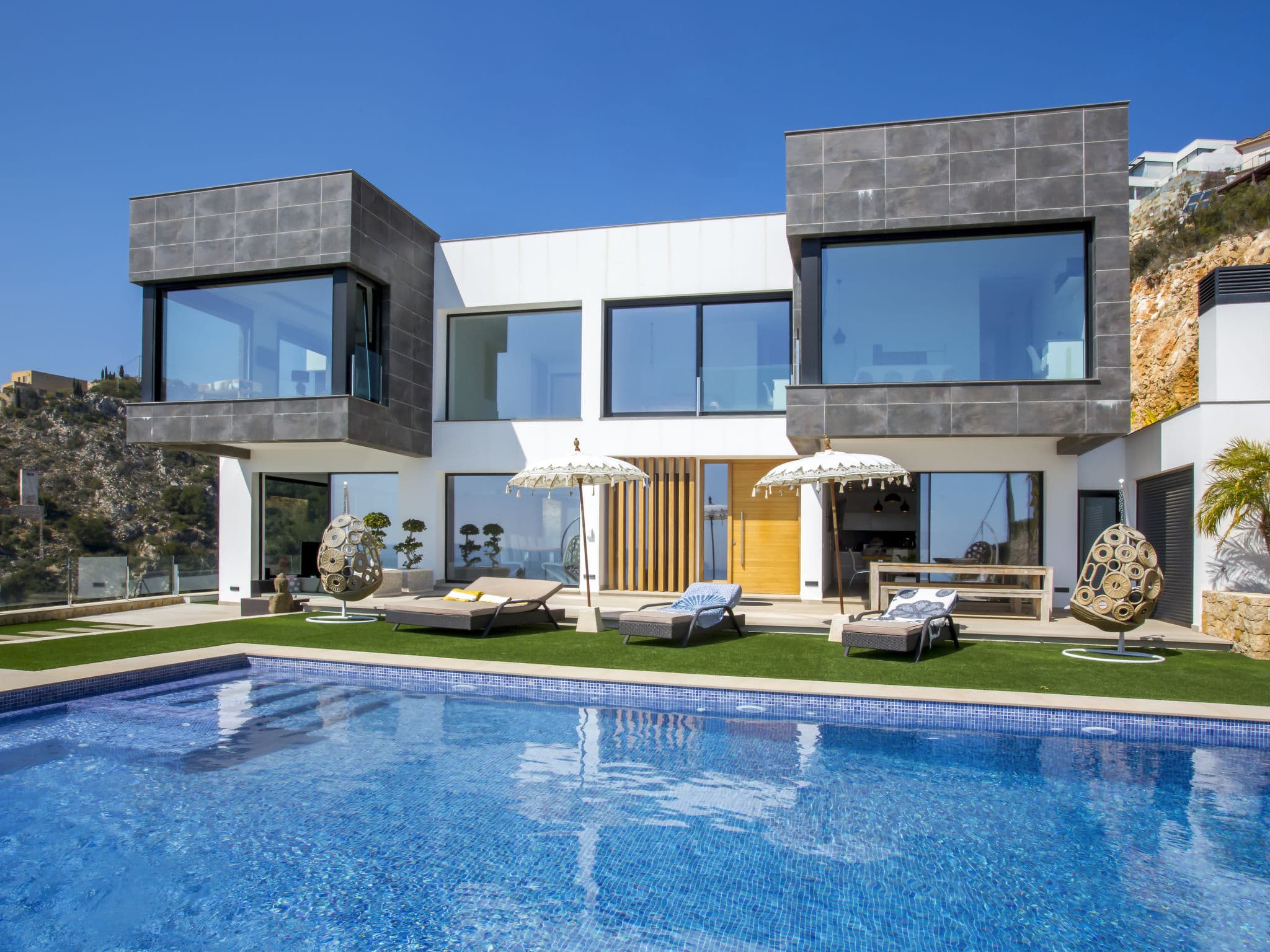 Property gallery — 1