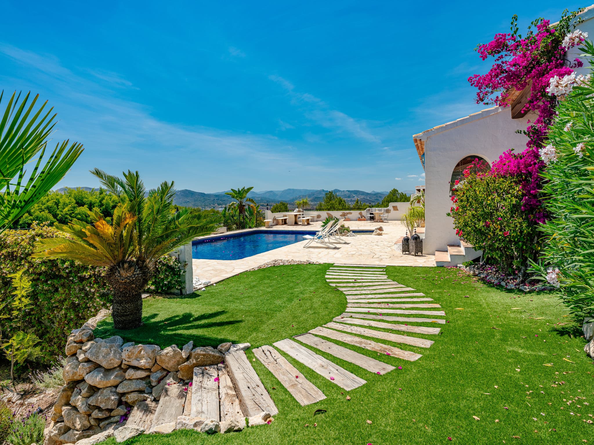 Property gallery — 2