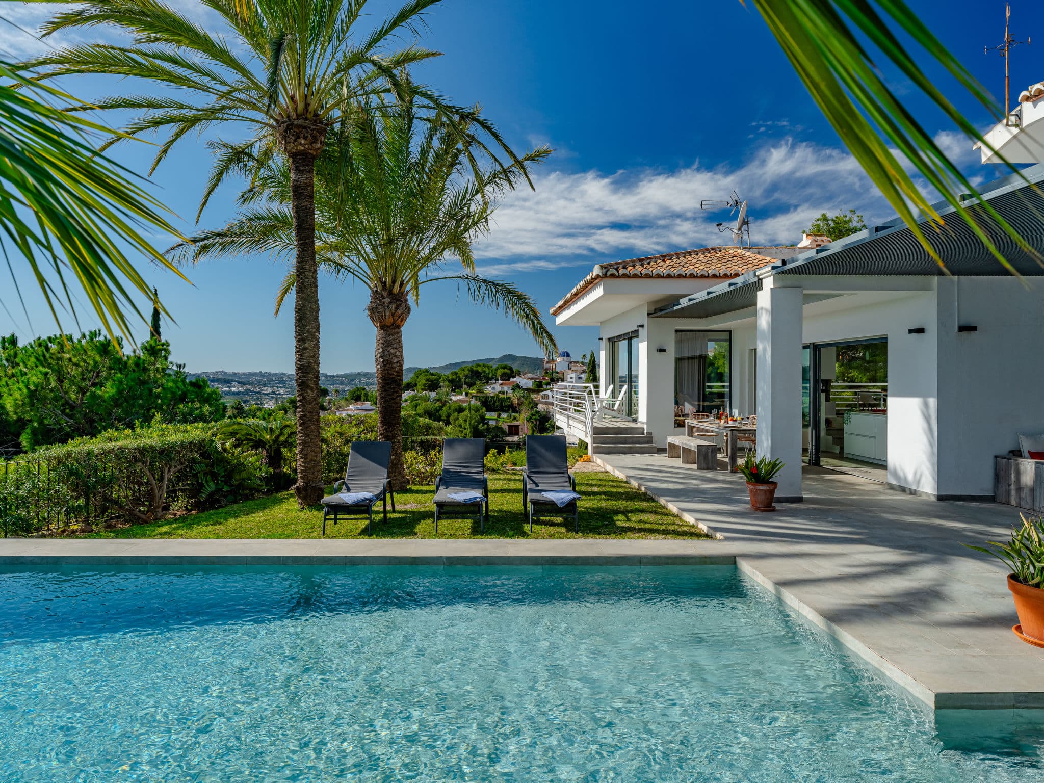 Property gallery — 5