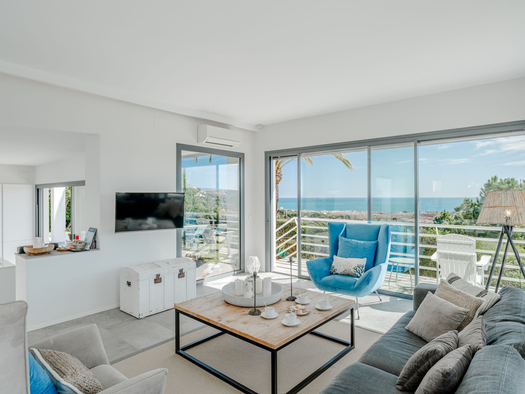 Property gallery — 4
