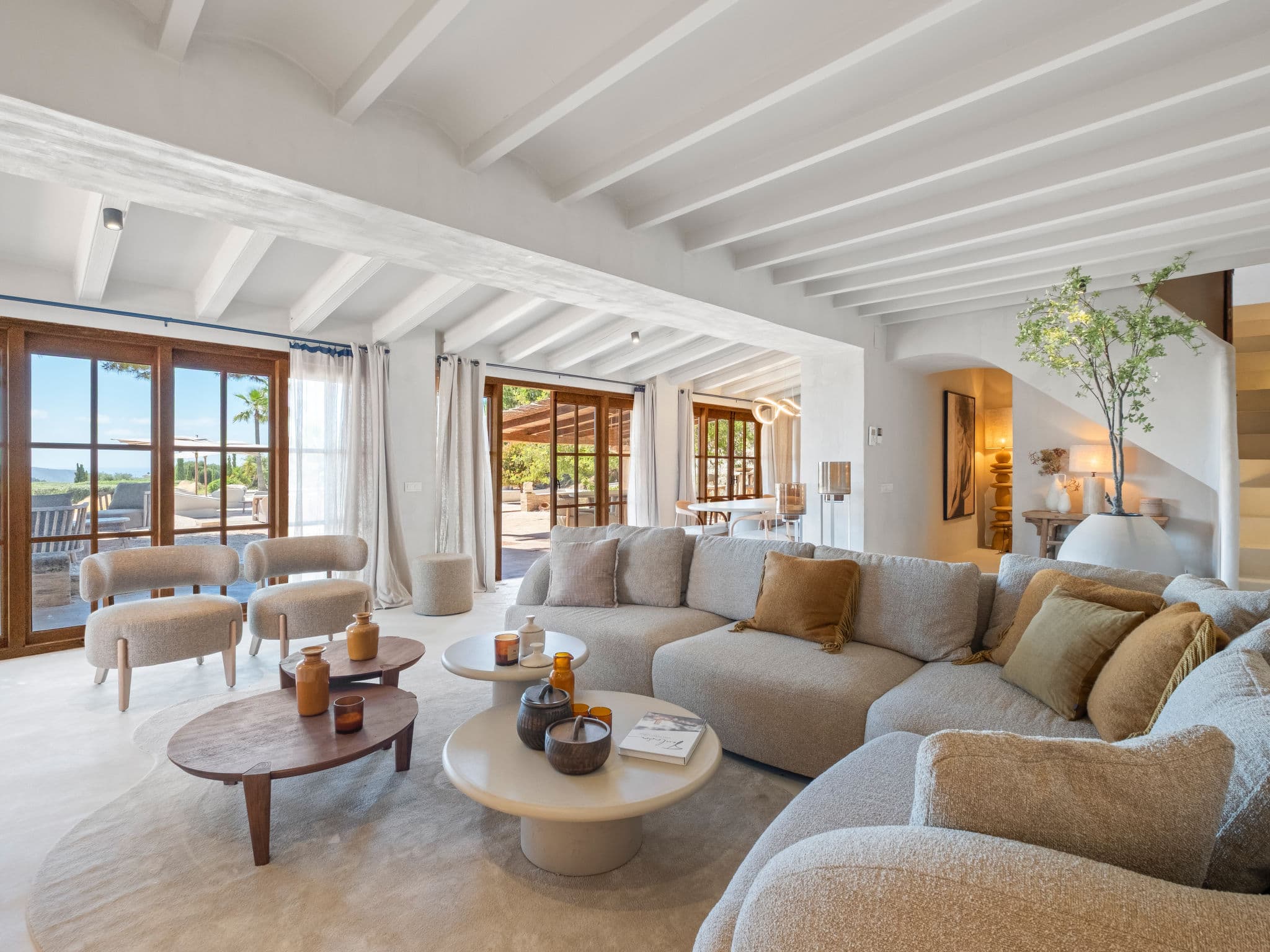 Property gallery — 1