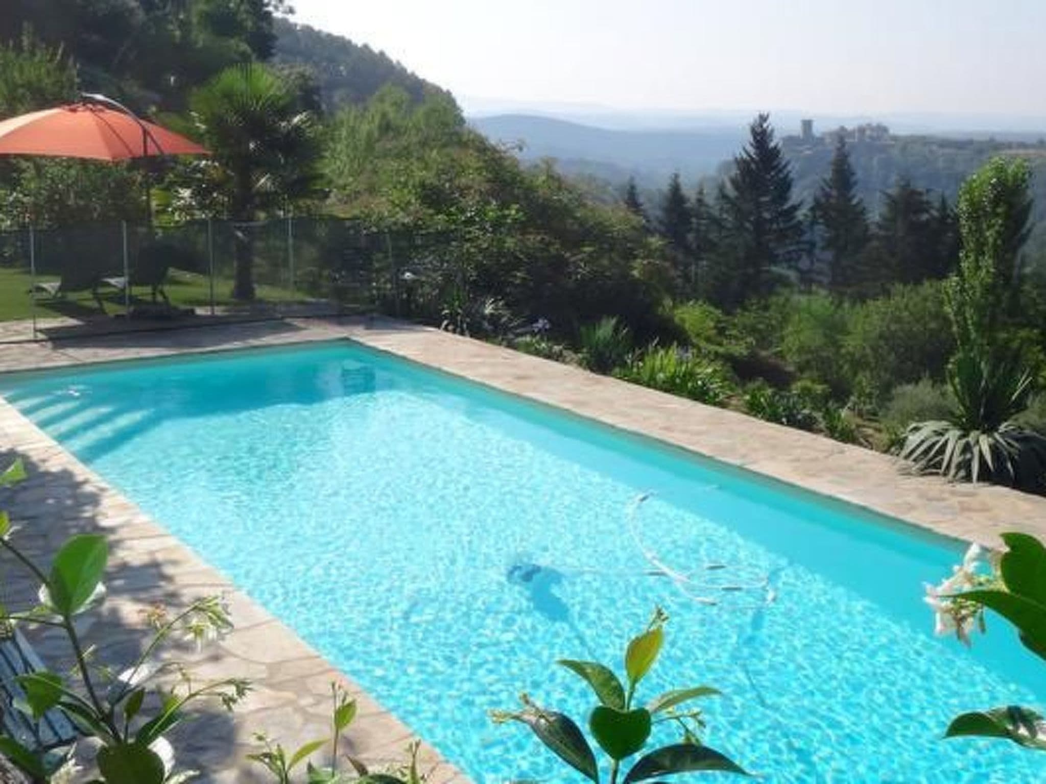 Property gallery — 2