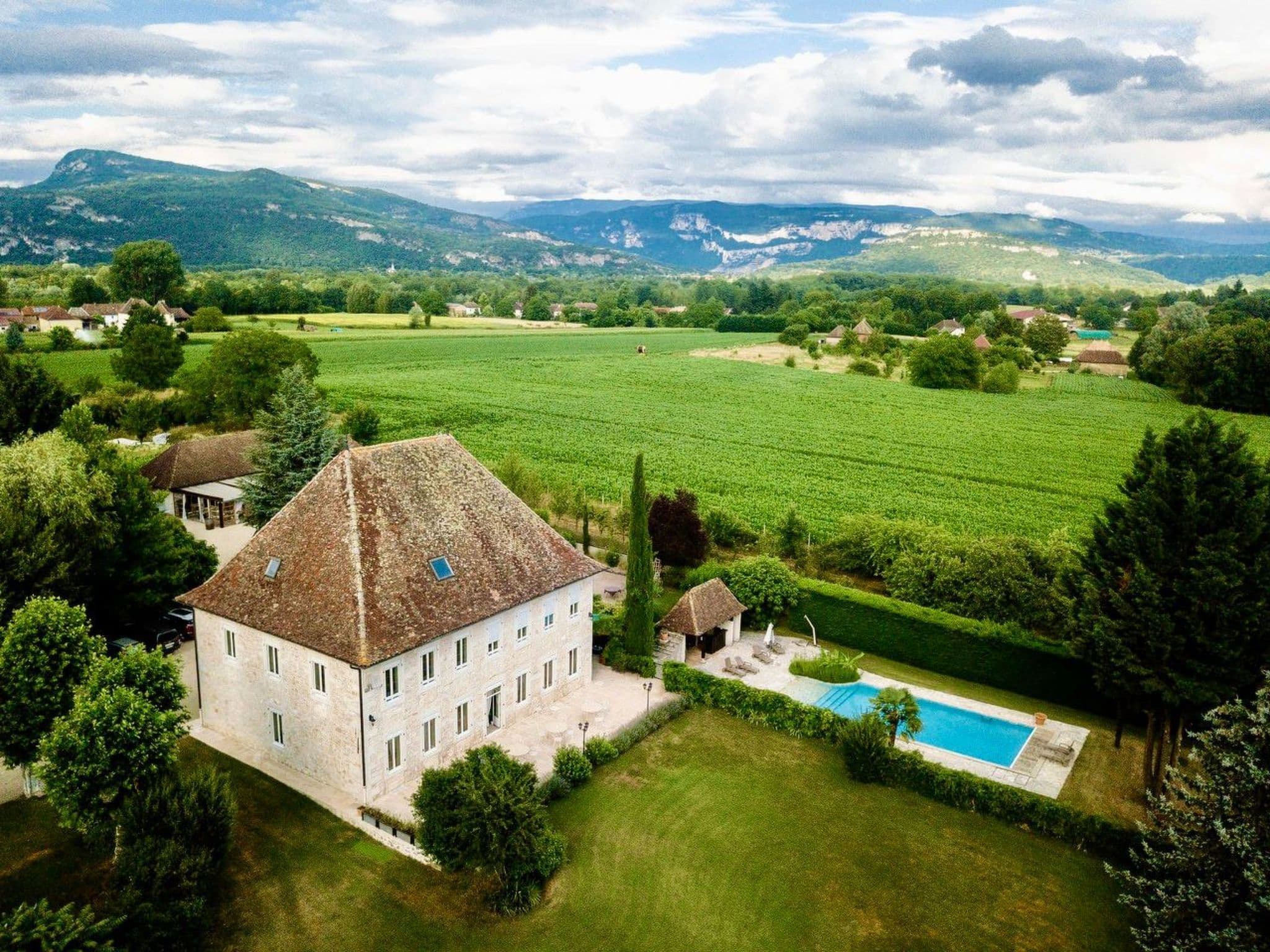 Property gallery — 5