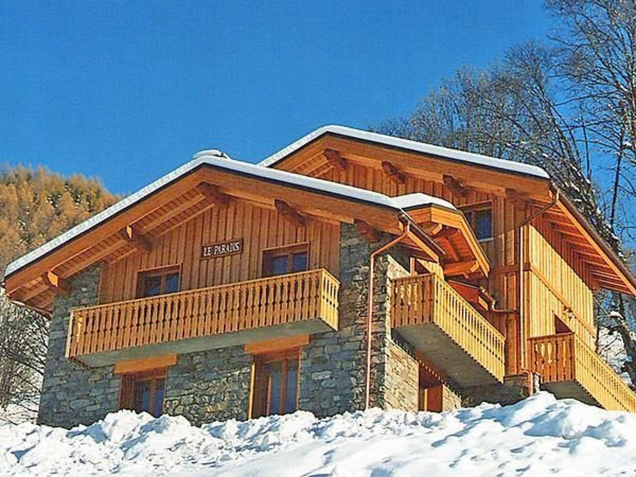 Property gallery — 3