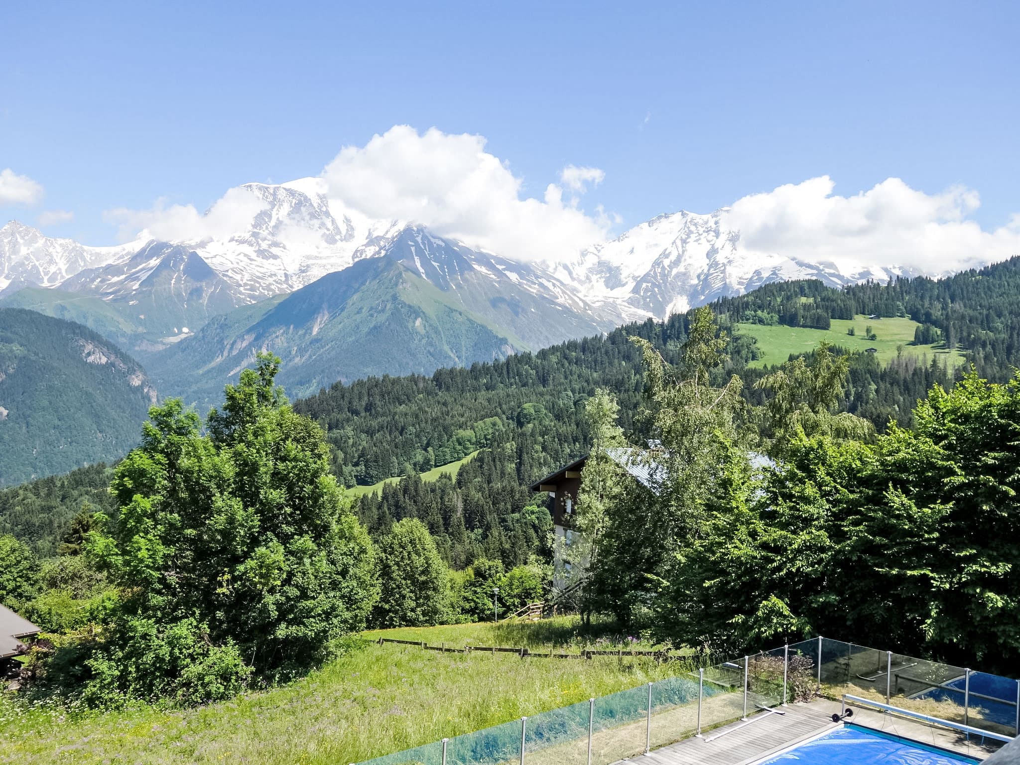 Property gallery — 4