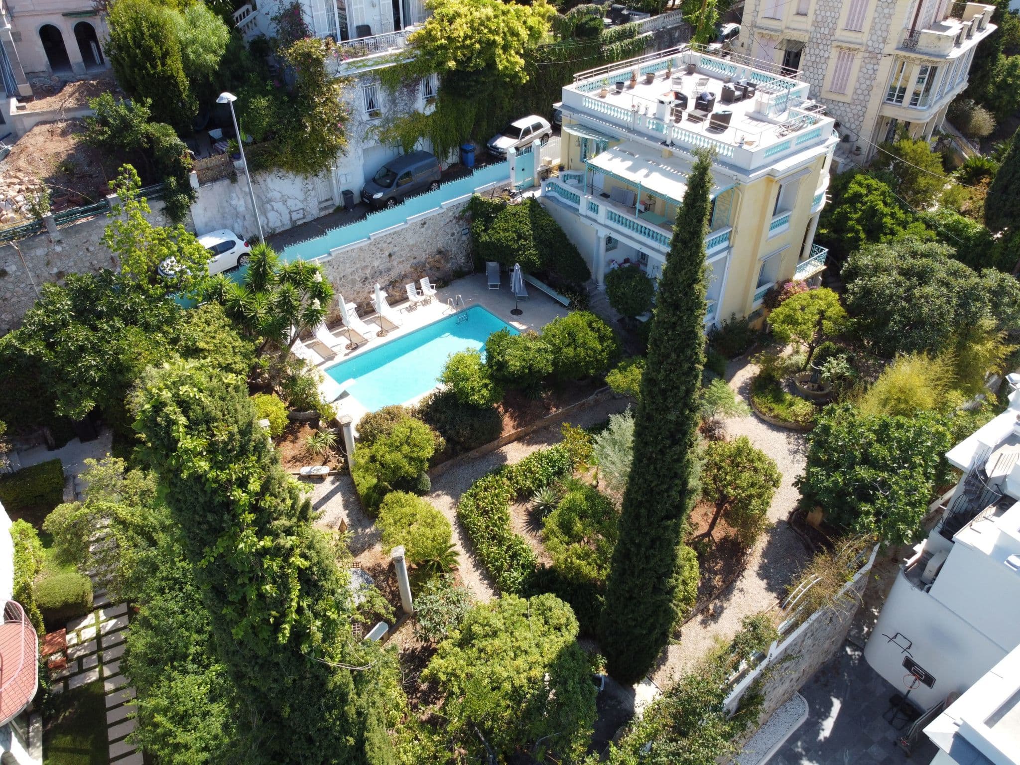 Property gallery — 1