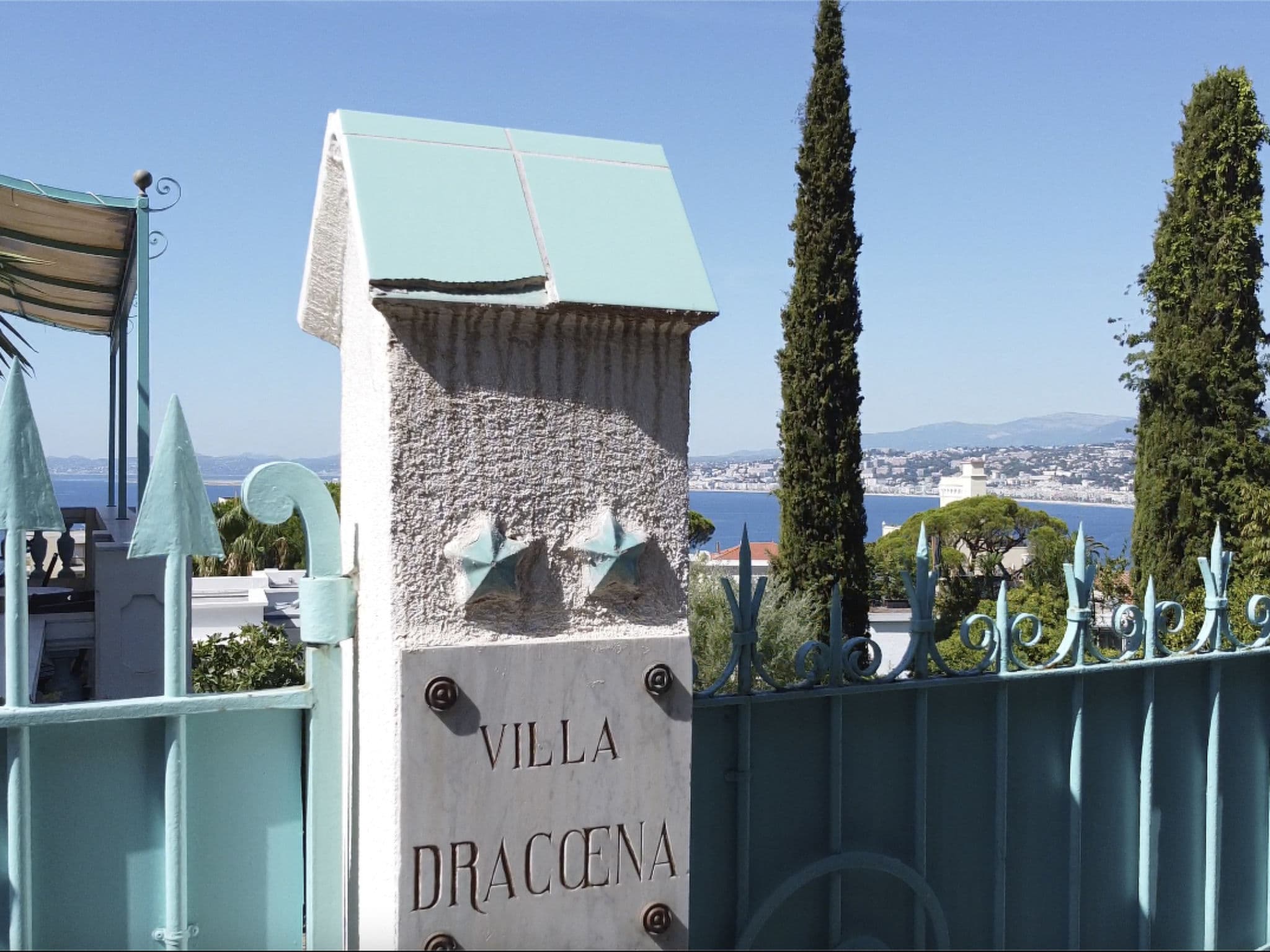 Property gallery — 2