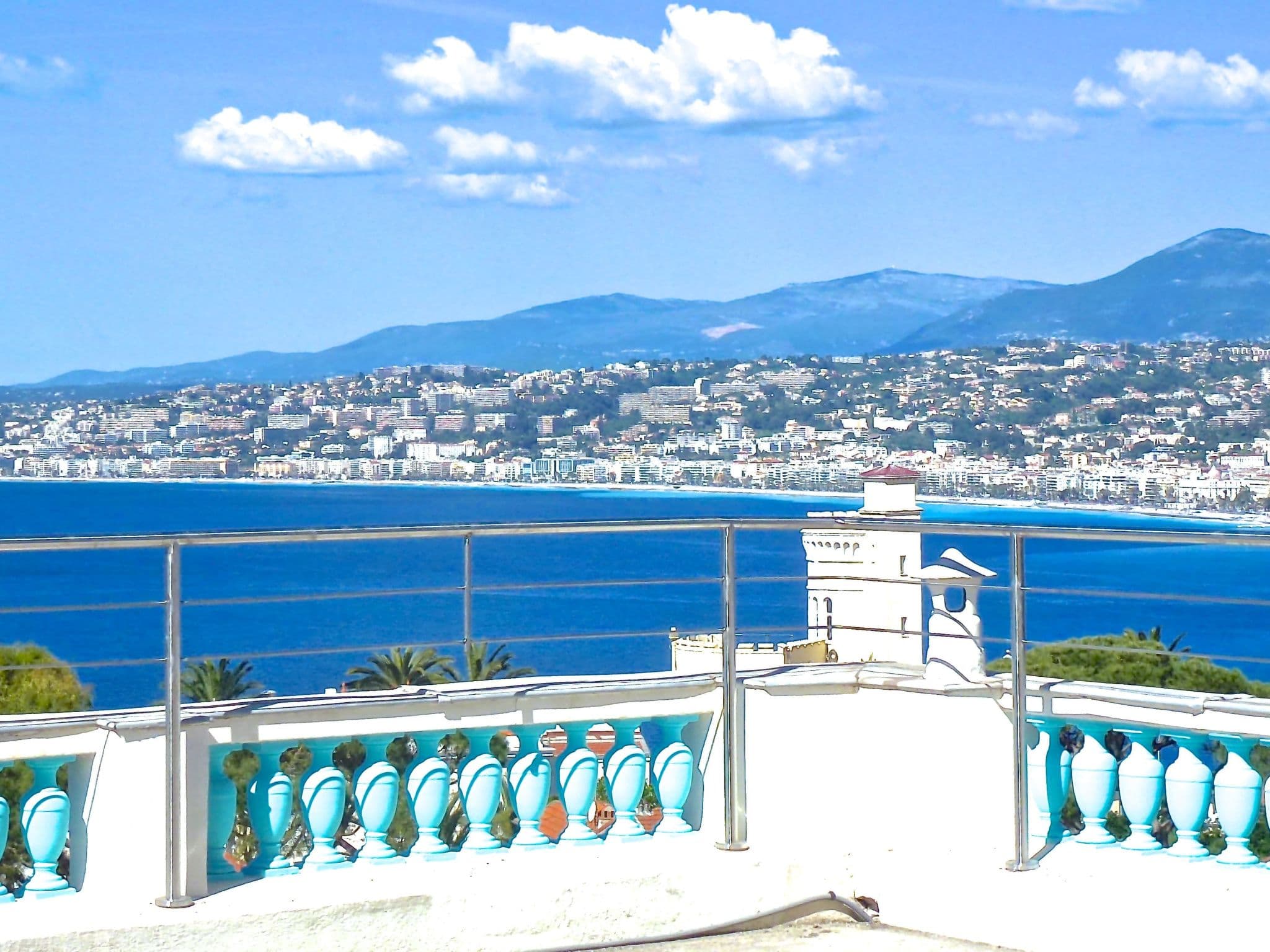 Property gallery — 4