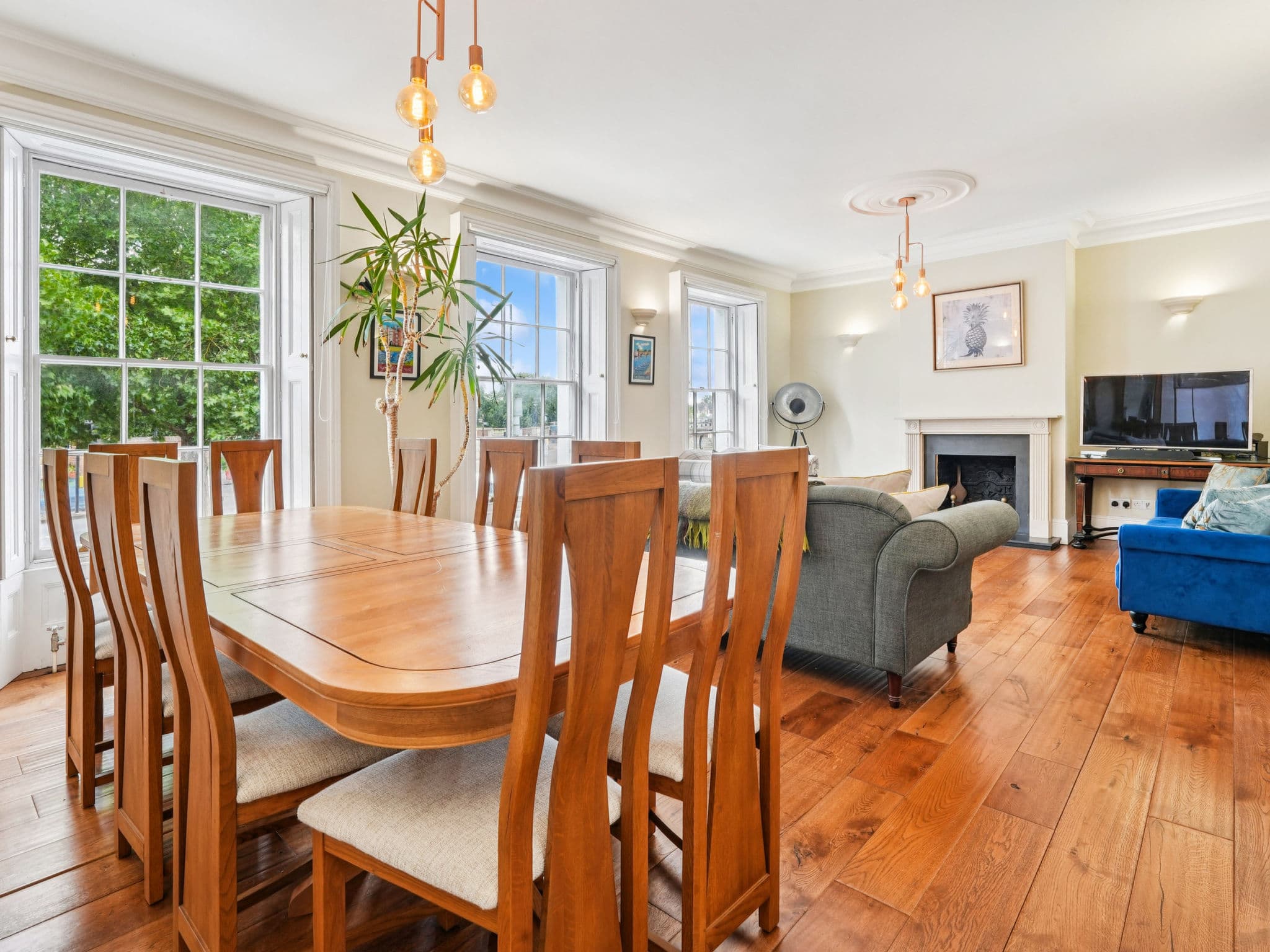 Property gallery — 3