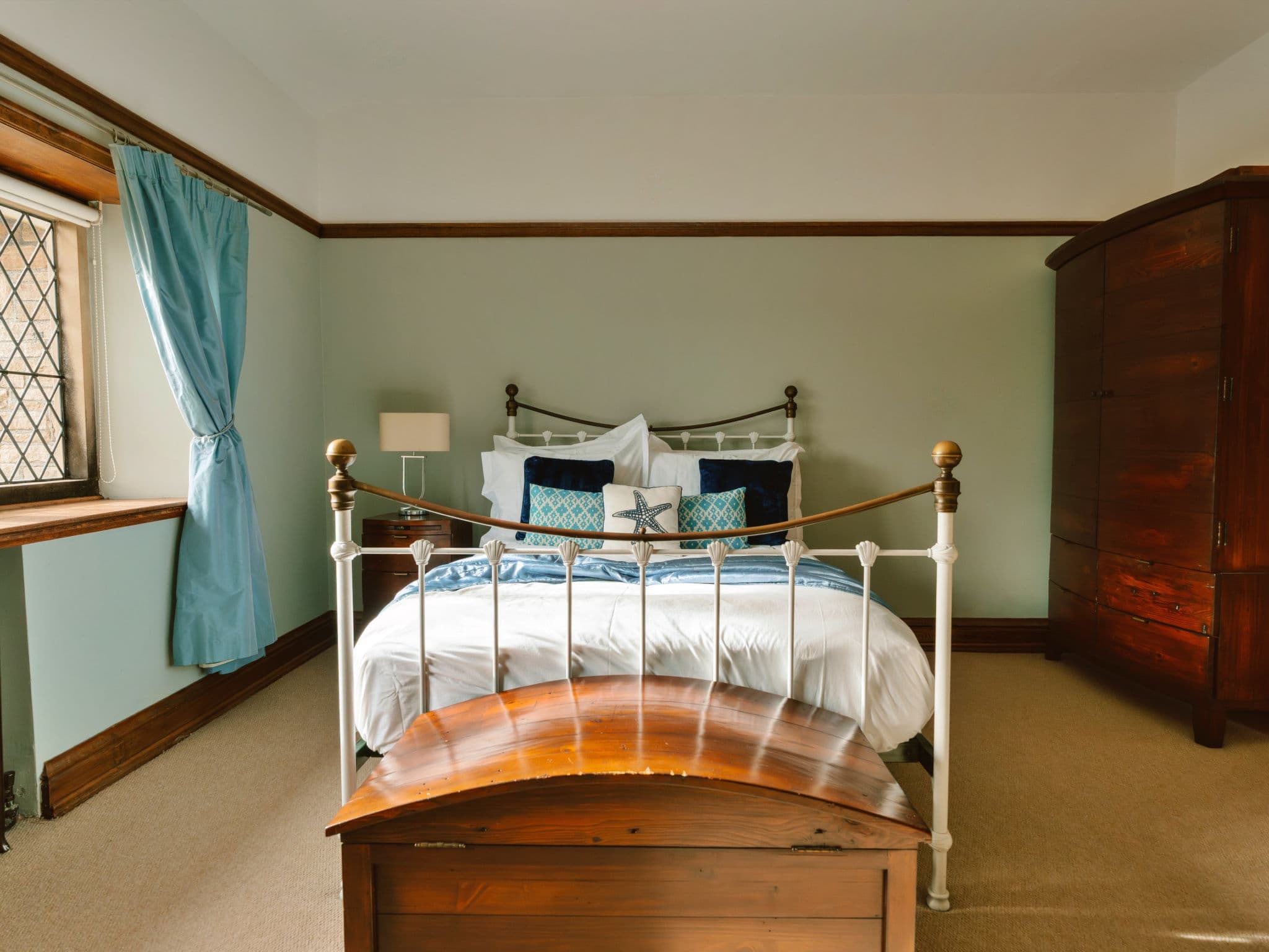 Property gallery — 2