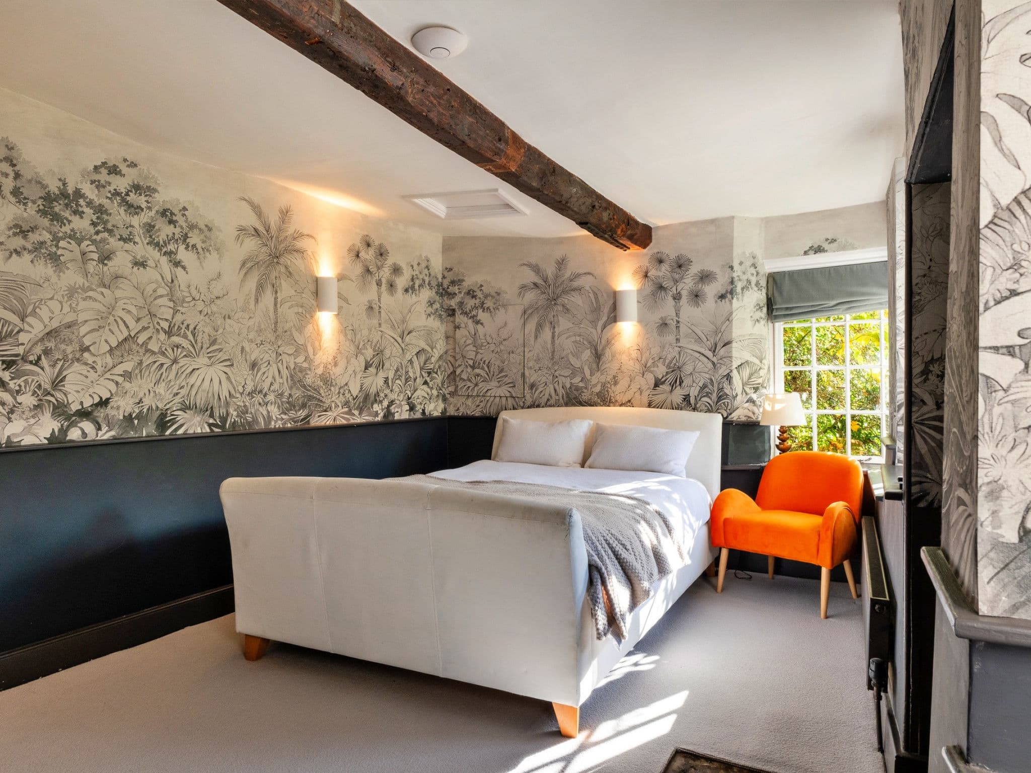 Property gallery — 5