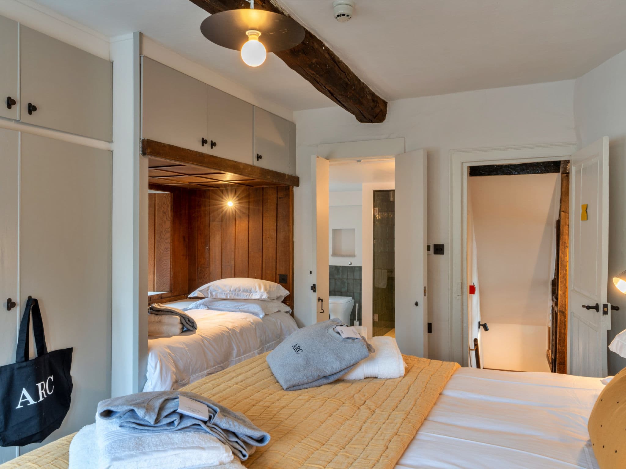 Property gallery — 3