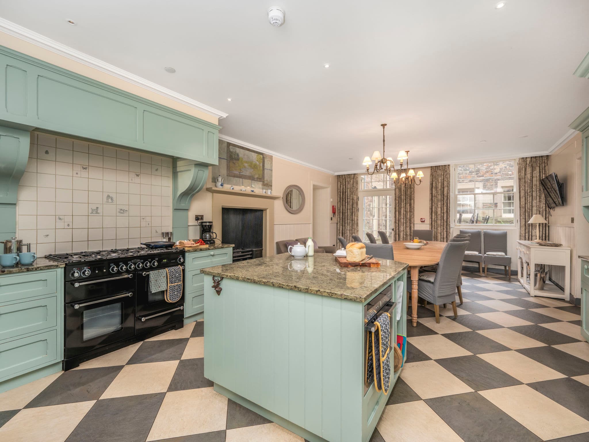 Property gallery — 2