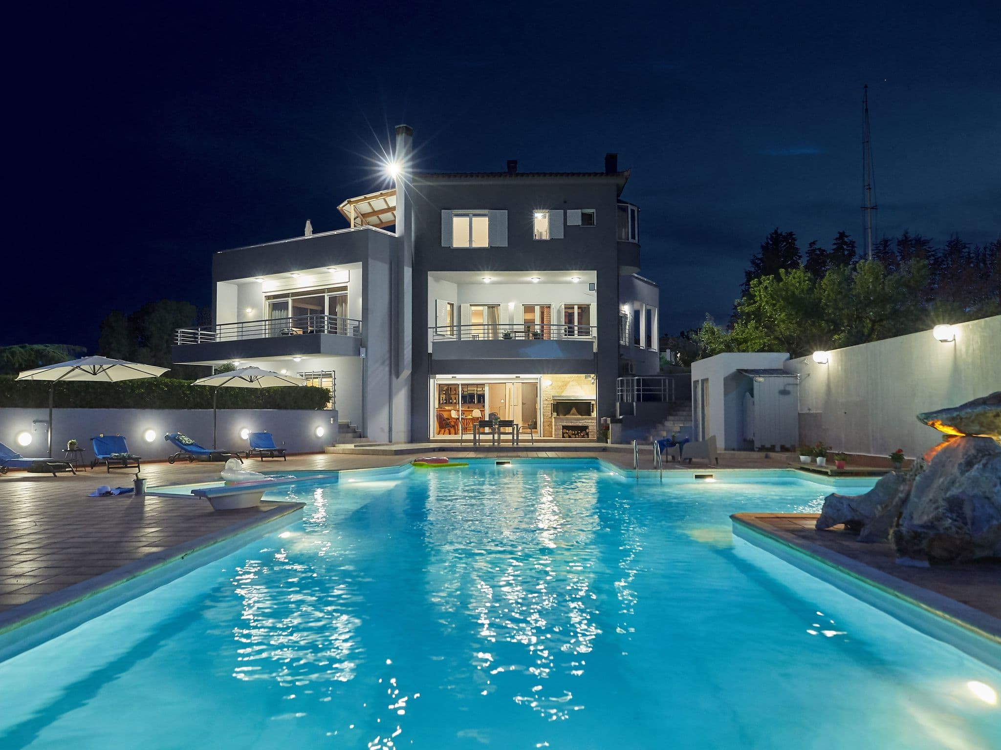 Property gallery — 1