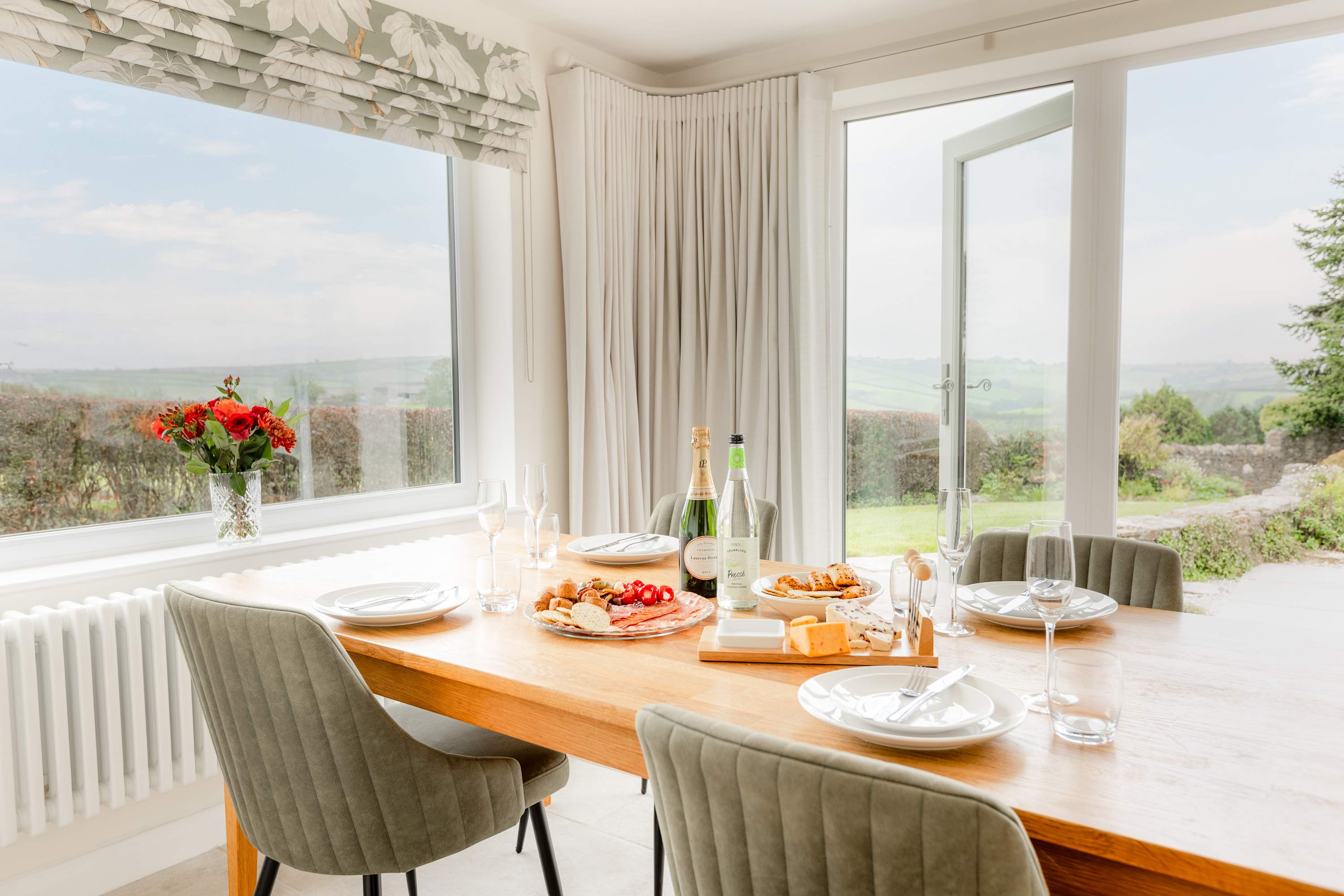 Property gallery — 4