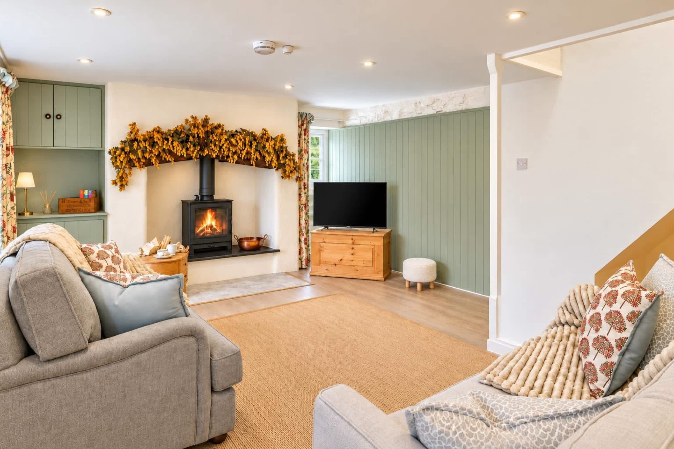 Property gallery — 4