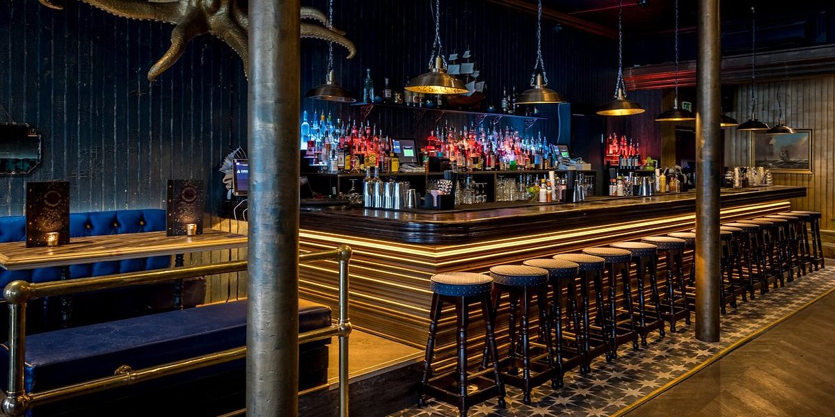 the-cocktail-club-exeter