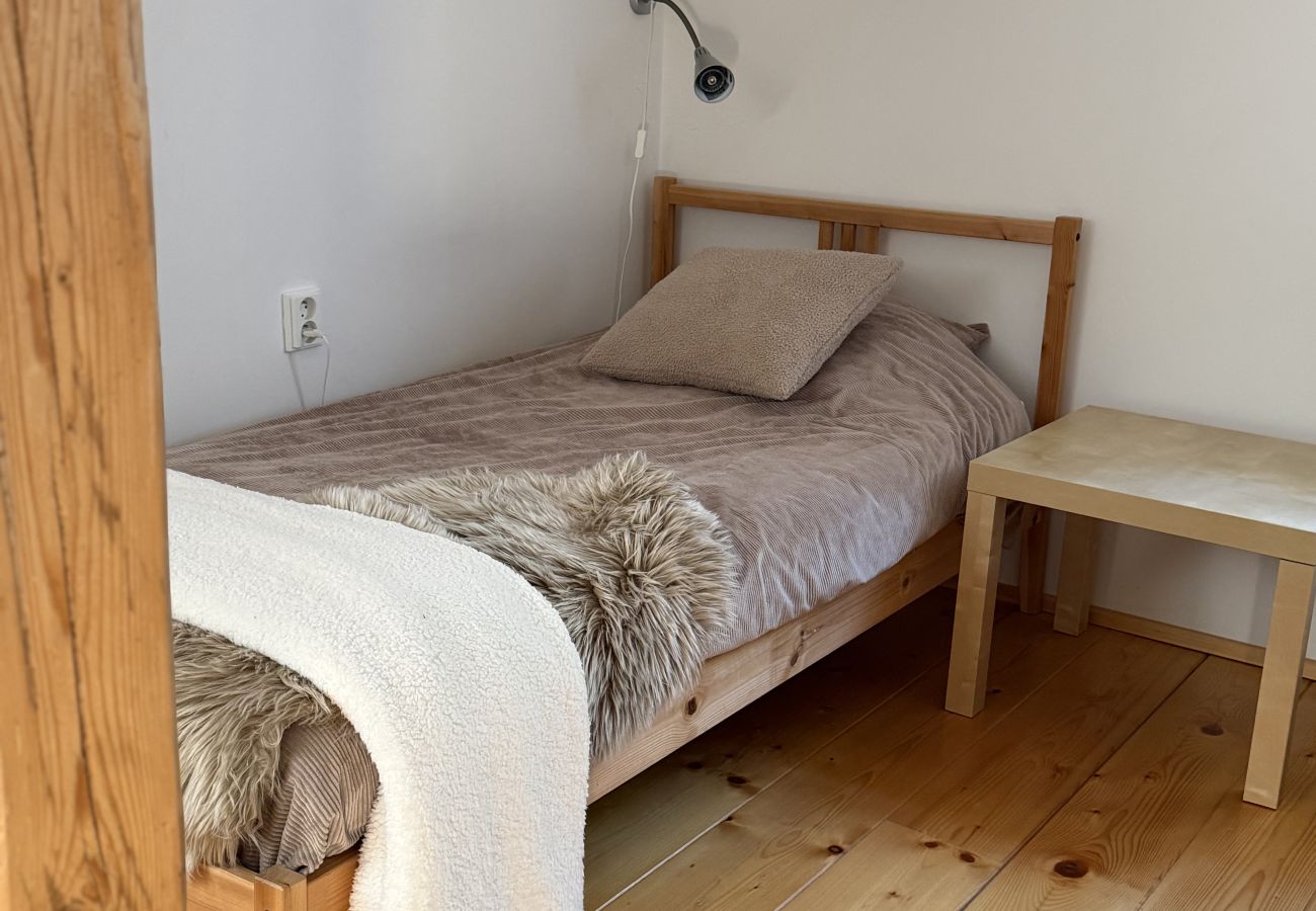 Villa in Mladé Buky -  Mlade Buky KJH348