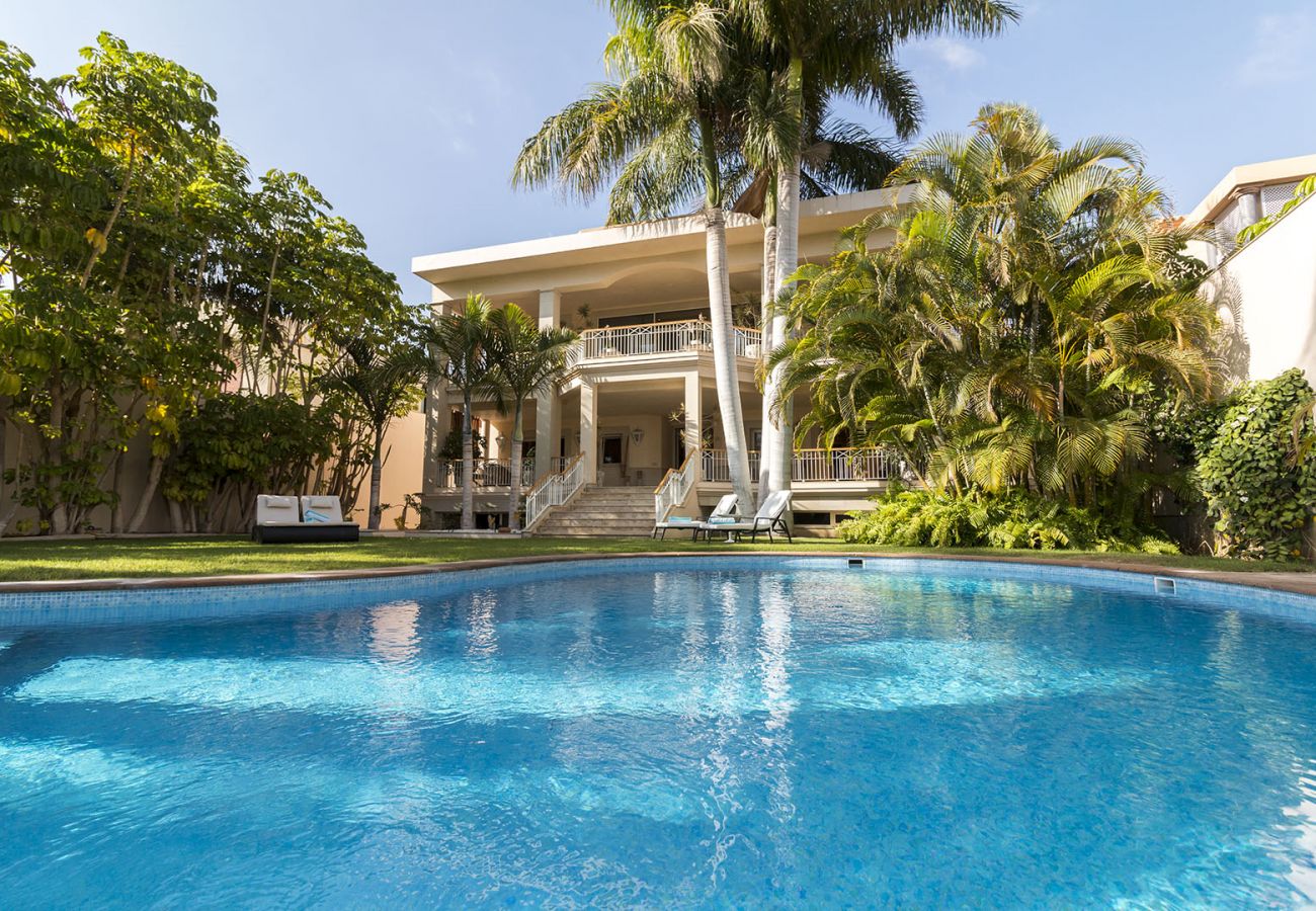 Villa in Arona - Villa Solaris Privé