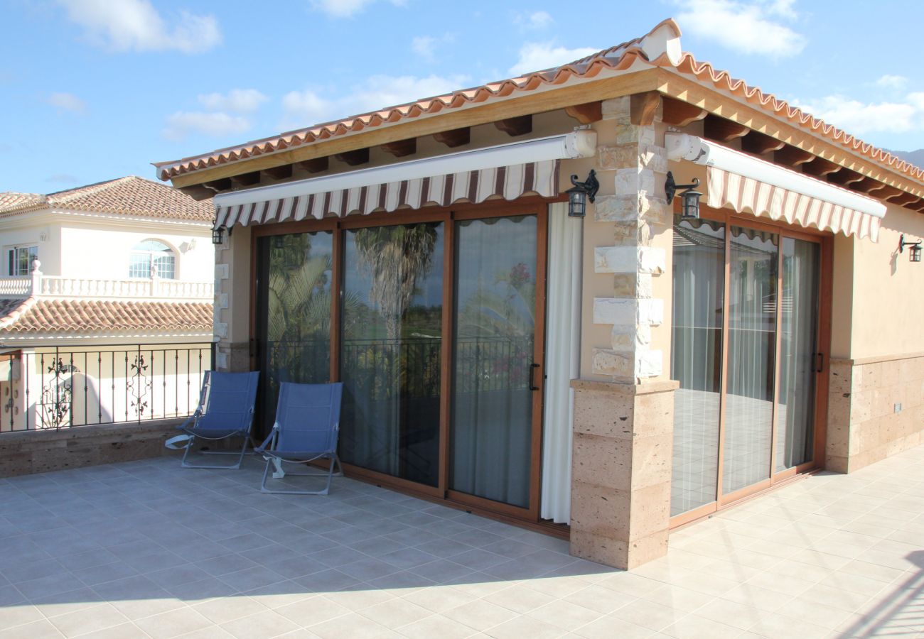 Villa in Adeje - Serenity by the Green