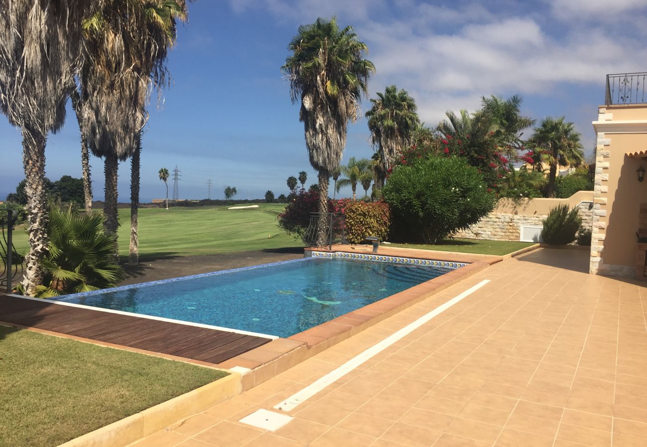 Villa in Adeje - Serenity by the Green