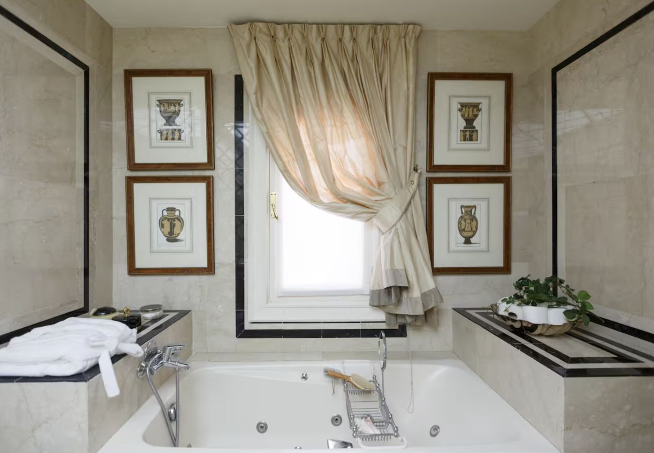Villa in San Bartolomé de Tirajana - Sunset Luxe Retreat