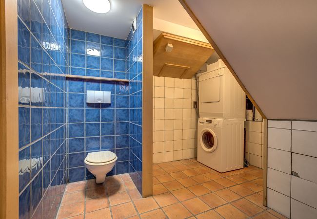 Apartment in Chamonix-Mont-Blanc - Apartment Serenite. Chamonix Holidays. Town Centre. Spacious. Quiet location Apartment in Chamonix-Mont-Blanc - Apartment Serenite. Chamonix Holidays. Town Centre. Spacious. Quiet location