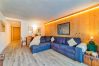 Apartment in Chamonix-Mont-Blanc - Apartment California. Chamonix Holidays. Les Praz, Flegere. Apartment in Chamonix-Mont-Blanc - Apartment California. Chamonix Holidays. Les Praz, Flegere.
