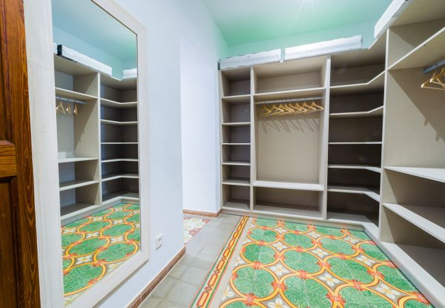 House in Sa Pobla - Villa Ca na Marrona - Sunset Villa Campanile - townhouse with private pool House in Sa Pobla - Villa Ca na Marrona - Sunset Villa Campanile - townhouse with private pool