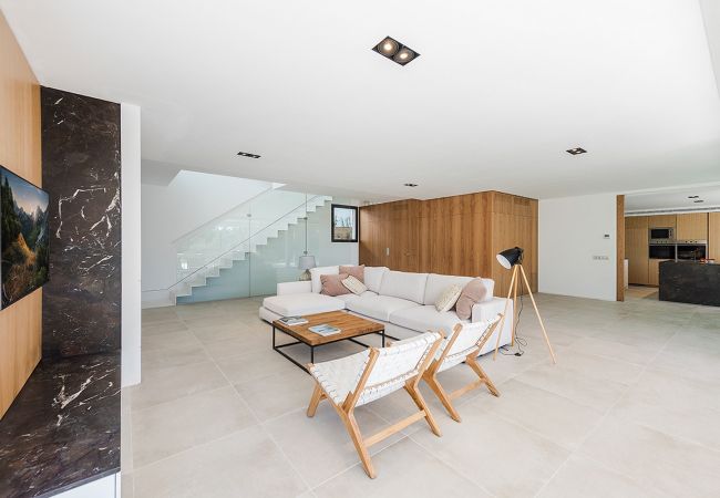 Villa in Alcúdia - Sunset Villa Views - Luxurous villa with view on the Alcudia Bay Villa in Alcúdia - Sunset Villa Views - Luxurous villa with view on the Alcudia Bay