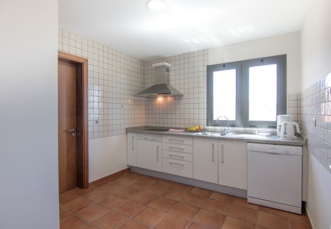 Villa in San Bartolomé de Tirajana - HomeForGuest Salobre Golf Villa, pool, wifi, stunning views Villa in San Bartolomé de Tirajana - HomeForGuest Salobre Golf Villa, pool, wifi, stunning views