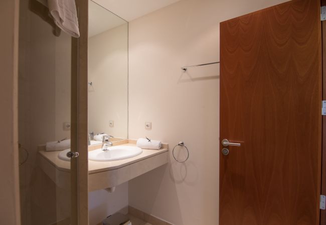 Villa in San Bartolomé de Tirajana - HomeForGuest Salobre Golf Villa, pool, wifi, stunning views Villa in San Bartolomé de Tirajana - HomeForGuest Salobre Golf Villa, pool, wifi, stunning views