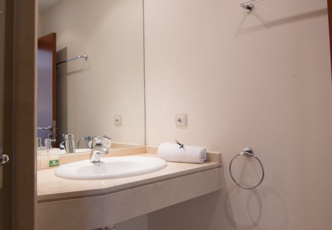 Villa in San Bartolomé de Tirajana - HomeForGuest Salobre Golf Villa, pool, wifi, stunning views Villa in San Bartolomé de Tirajana - HomeForGuest Salobre Golf Villa, pool, wifi, stunning views