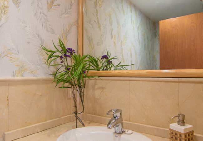 Villa in San Bartolomé de Tirajana - HomeForGuest Salobre Villa, 5PAX, WIFI, POOL, GREAT VIEWS Villa in San Bartolomé de Tirajana - HomeForGuest Salobre Villa, 5PAX, WIFI, POOL, GREAT VIEWS