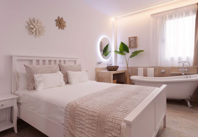 Villa in Palma de Mallorca - Villa Rainbow Home Mallorca  Villa in Palma de Mallorca - Villa Rainbow Home Mallorca