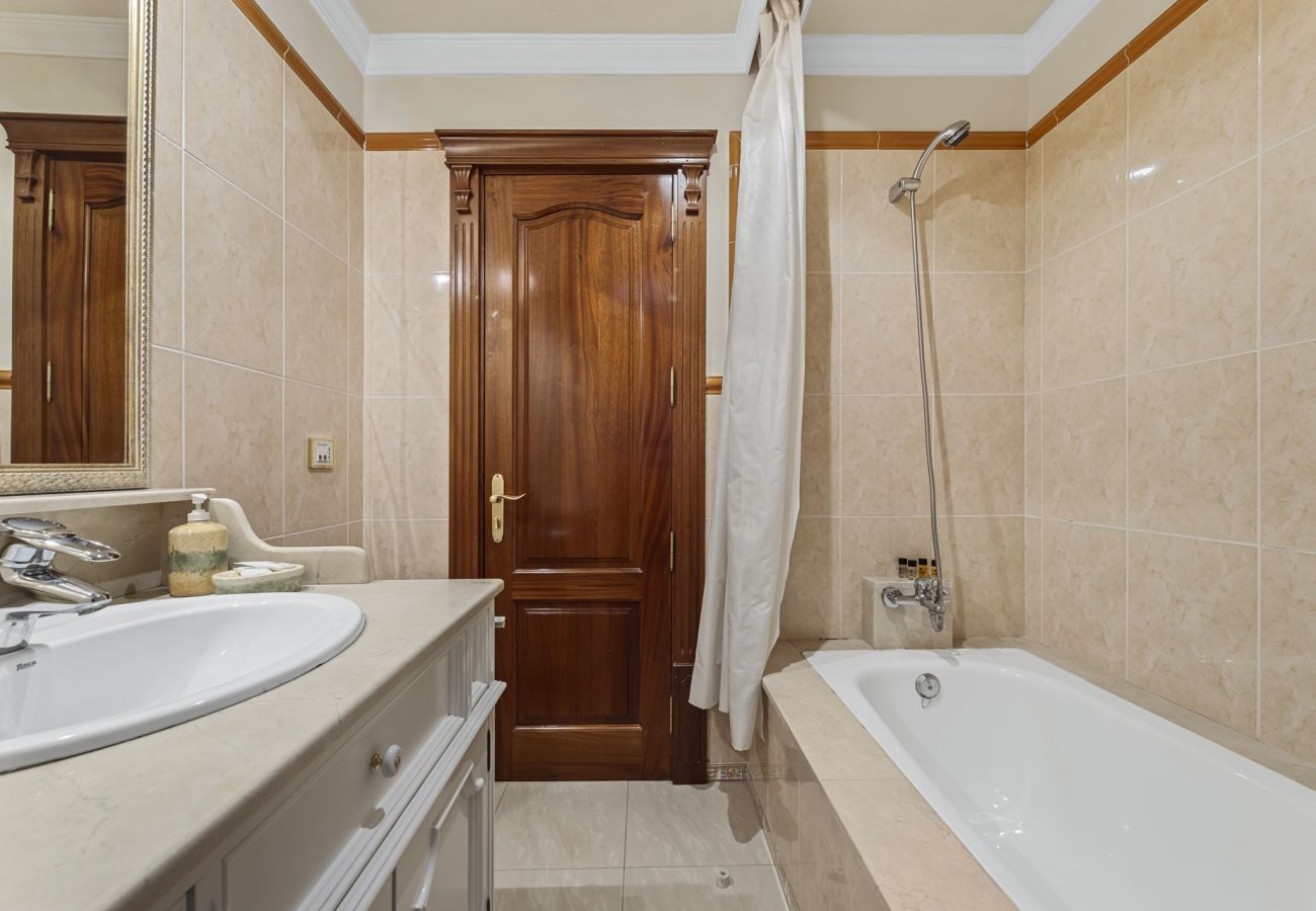 Apartment in Arrecife - Casa Fife | Immense Duplex Facing the Sea