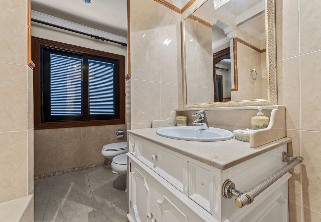 Apartment in Arrecife - Casa Fife | Immense Duplex Facing the Sea