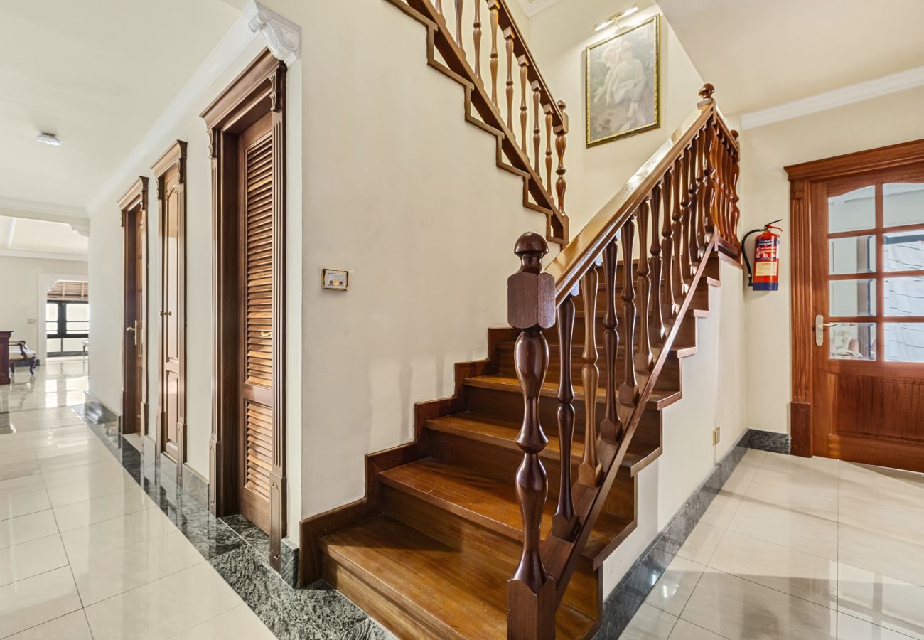 Apartment in Arrecife - Casa Fife | Immense Duplex Facing the Sea