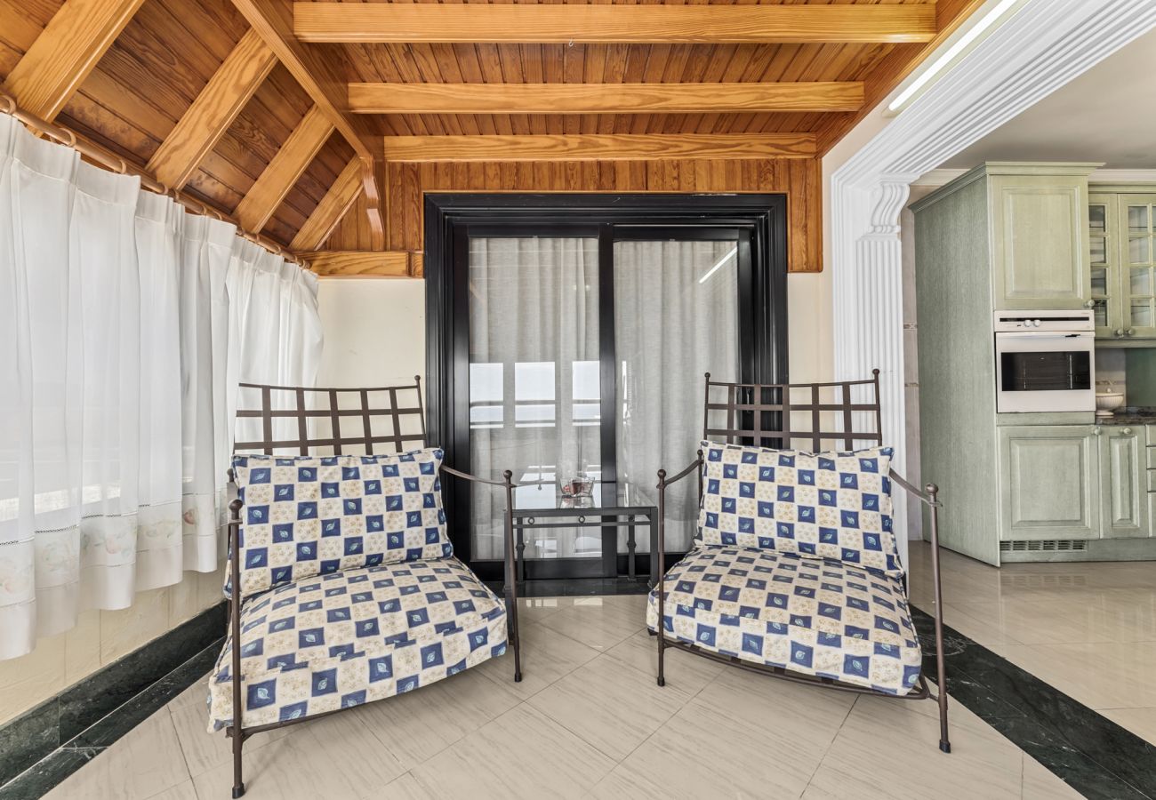 Apartment in Arrecife - Casa Fife | Immense Duplex Facing the Sea