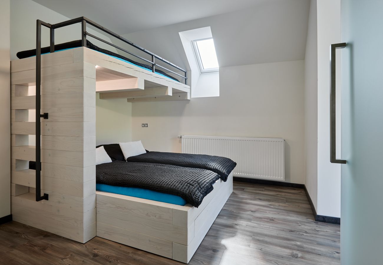 Villa in Radvanice - KCG351