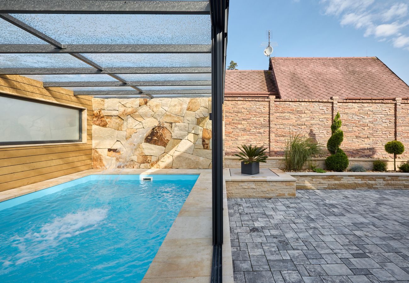 Villa in Radvanice - KCG351