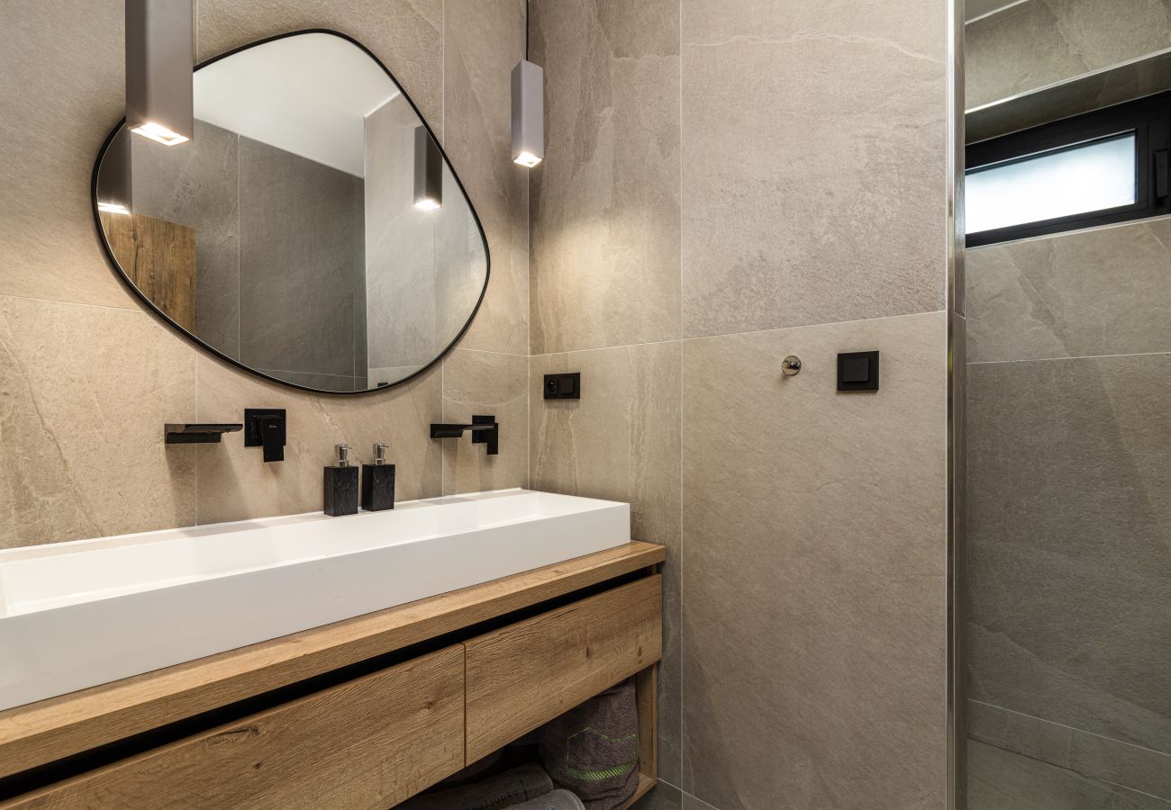 Villa in Celadná - MCMV530