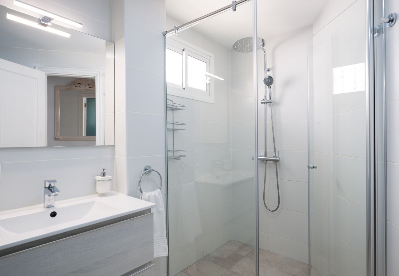Apartment in Adeje - HomeForGuest Apto. La Caleta