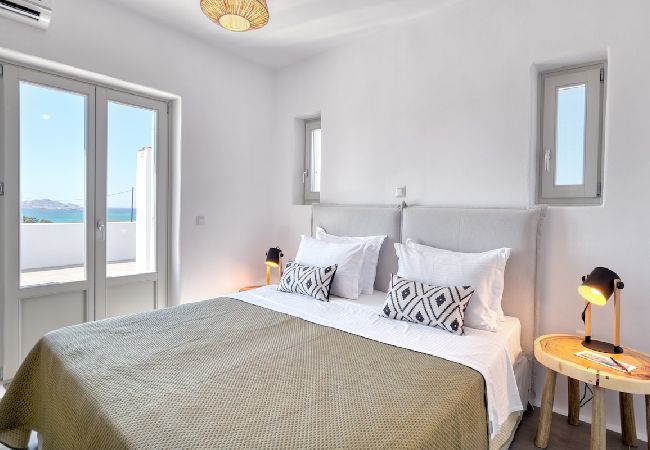 Villa in Xifara - SPECTACULAR 5 BR SEAFRONT VILLA AT PRIME LOCATION  Villa in Xifara - SPECTACULAR 5 BR SEAFRONT VILLA AT PRIME LOCATION