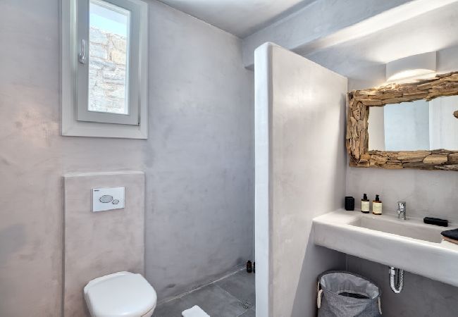 Villa in Xifara - SPECTACULAR 5 BR SEAFRONT VILLA AT PRIME LOCATION  Villa in Xifara - SPECTACULAR 5 BR SEAFRONT VILLA AT PRIME LOCATION