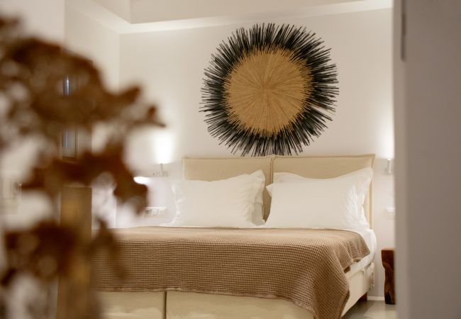 Villa in Antiparos - Oneiro Villa. Antiparos as Dreamy as it gets  Villa in Antiparos - Oneiro Villa. Antiparos as Dreamy as it gets